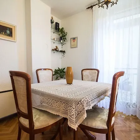Melani * Novigrad Istria